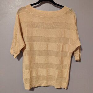 New York & Co Lightweight Boat Neck 3/4 Length Sleeve Sweater- lt Peach, Small